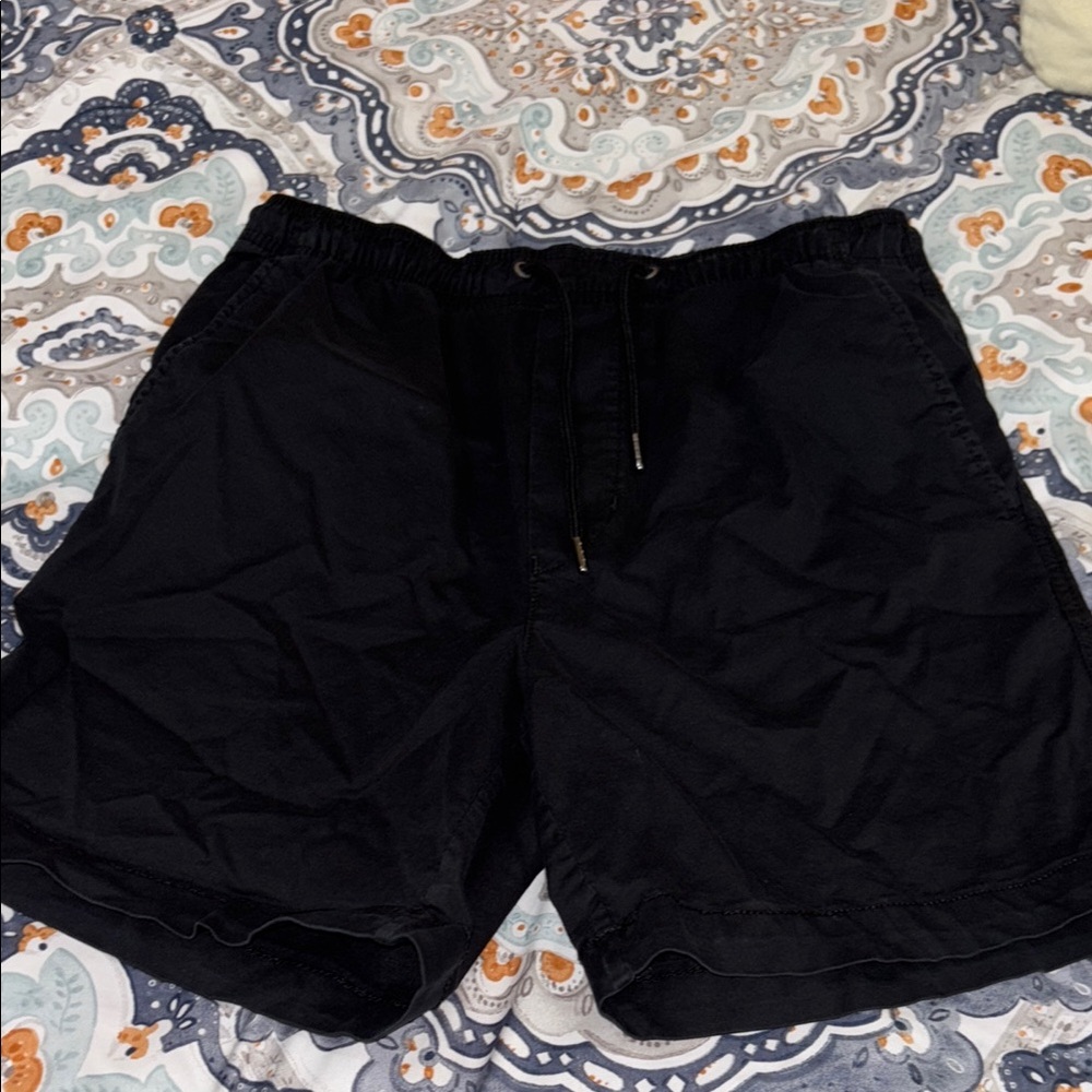 Men's Black casual shorts